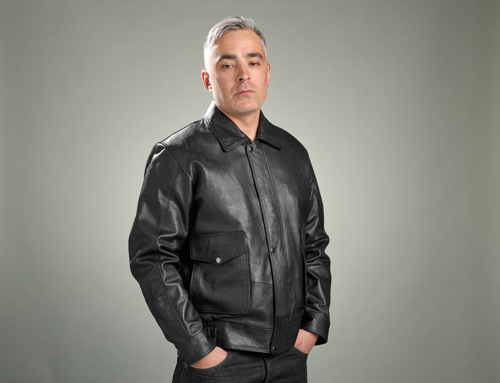 Svartur Leðurjakki